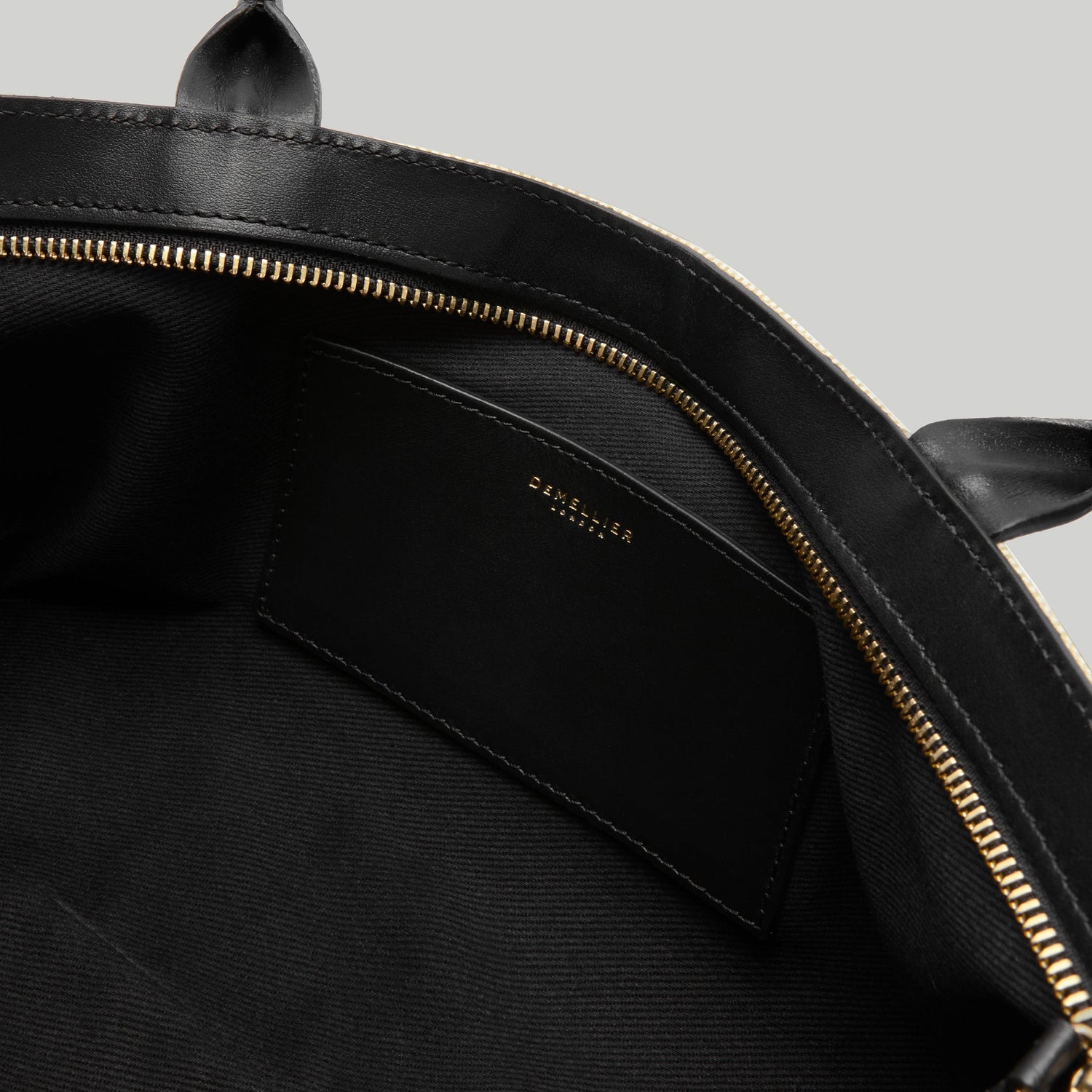 The New York Shoulder